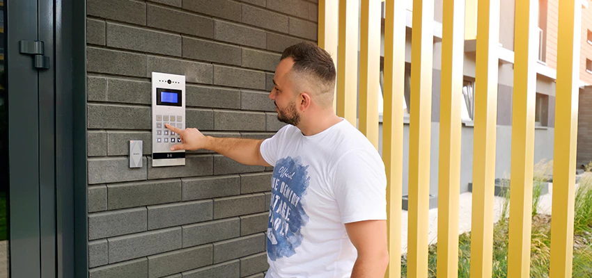 Locksmith Company For Smart Lock System Installation in Rio Linda, California